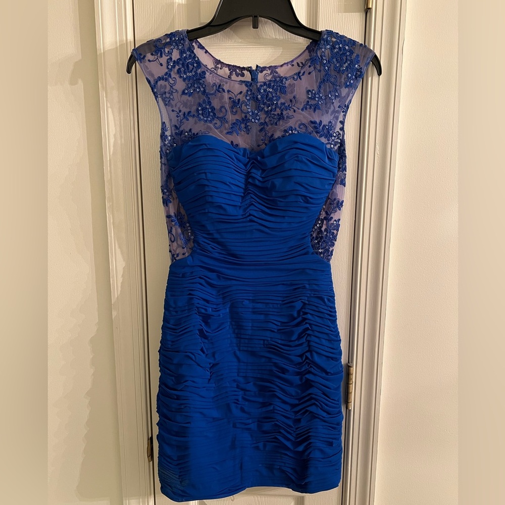 La Femme Short Cocktail Dress Royal Blue Size 2